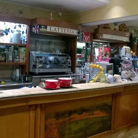 メッシーナ Bb Dante Bed & Breakfast エクステリア 写真